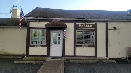 Brightwaters Barbershop