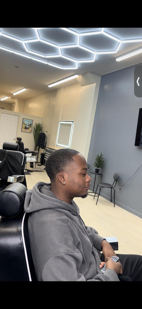FINEST FADES BARBERSHOP