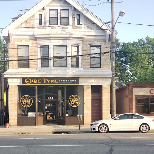 Olde tyme barbershop
