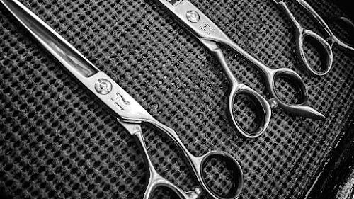 Dustin Pennay @ Bespoke Barbers