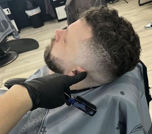 Reyes Barbershop