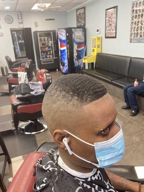Mel's Barber Shop